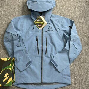 Arc'teryx Beta LT Hooded Hardshell Jacket, Size L